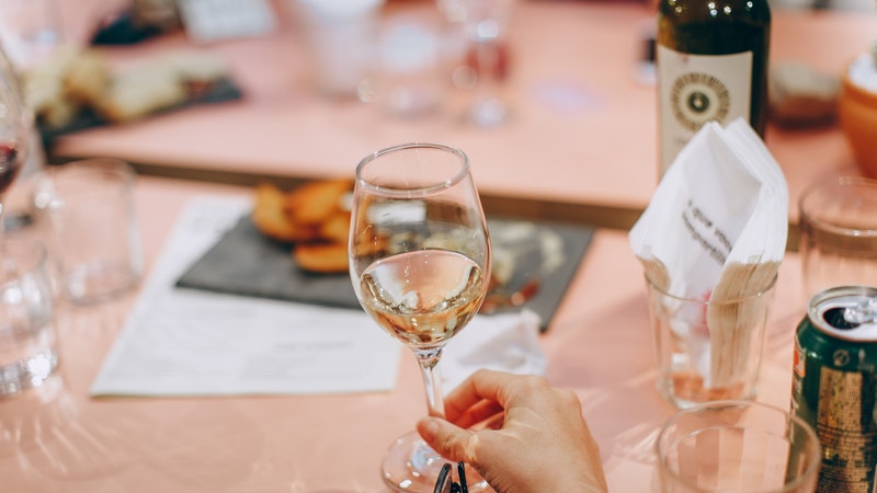 刺连果泡酒方法